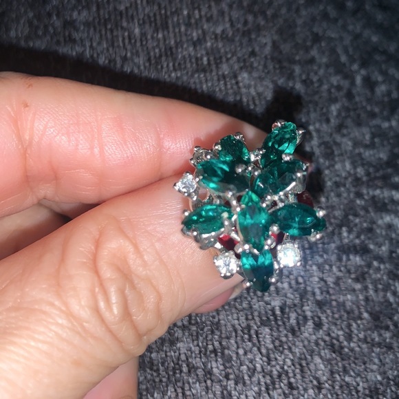 Beautiful statement ring - Picture 4 of 9